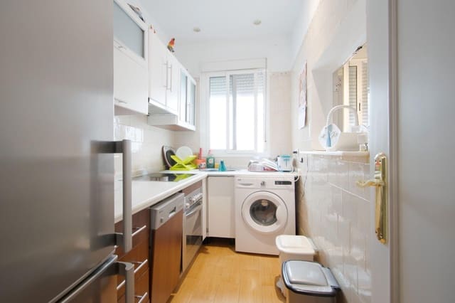 3 makuuhuone Asunto myytävänä paikassa Los Remedios, Sevilla kaupunki - 340 000 € (Ref: 10139806)