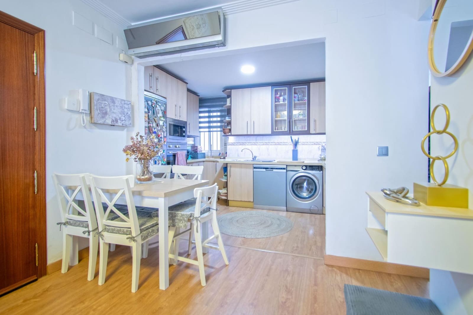 3 makuuhuone Asunto myytävänä paikassa Sevilla kaupunki - 160 000 € (Ref: 10142450)