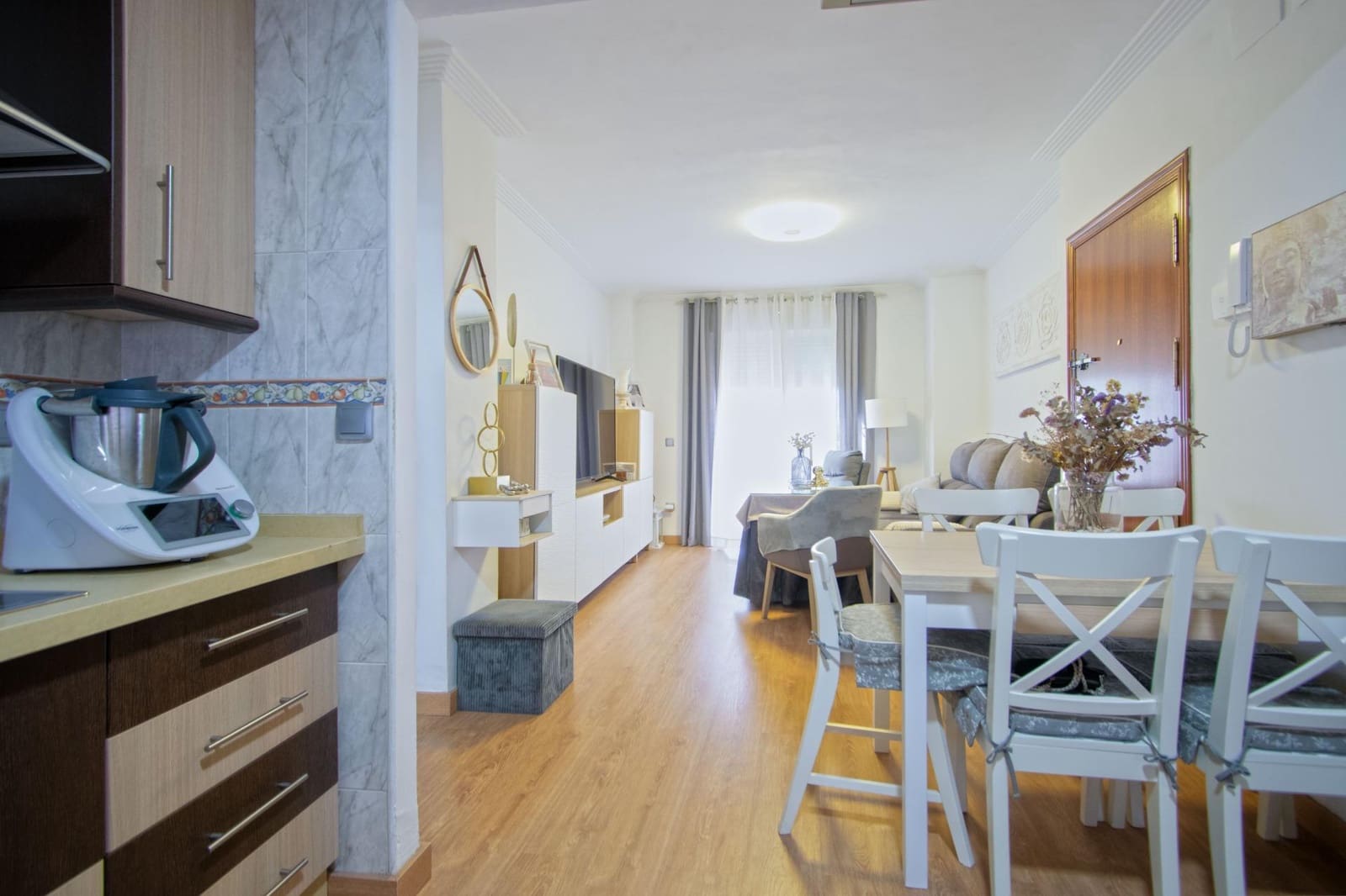 3 makuuhuone Asunto myytävänä paikassa Sevilla kaupunki - 160 000 € (Ref: 10142450)