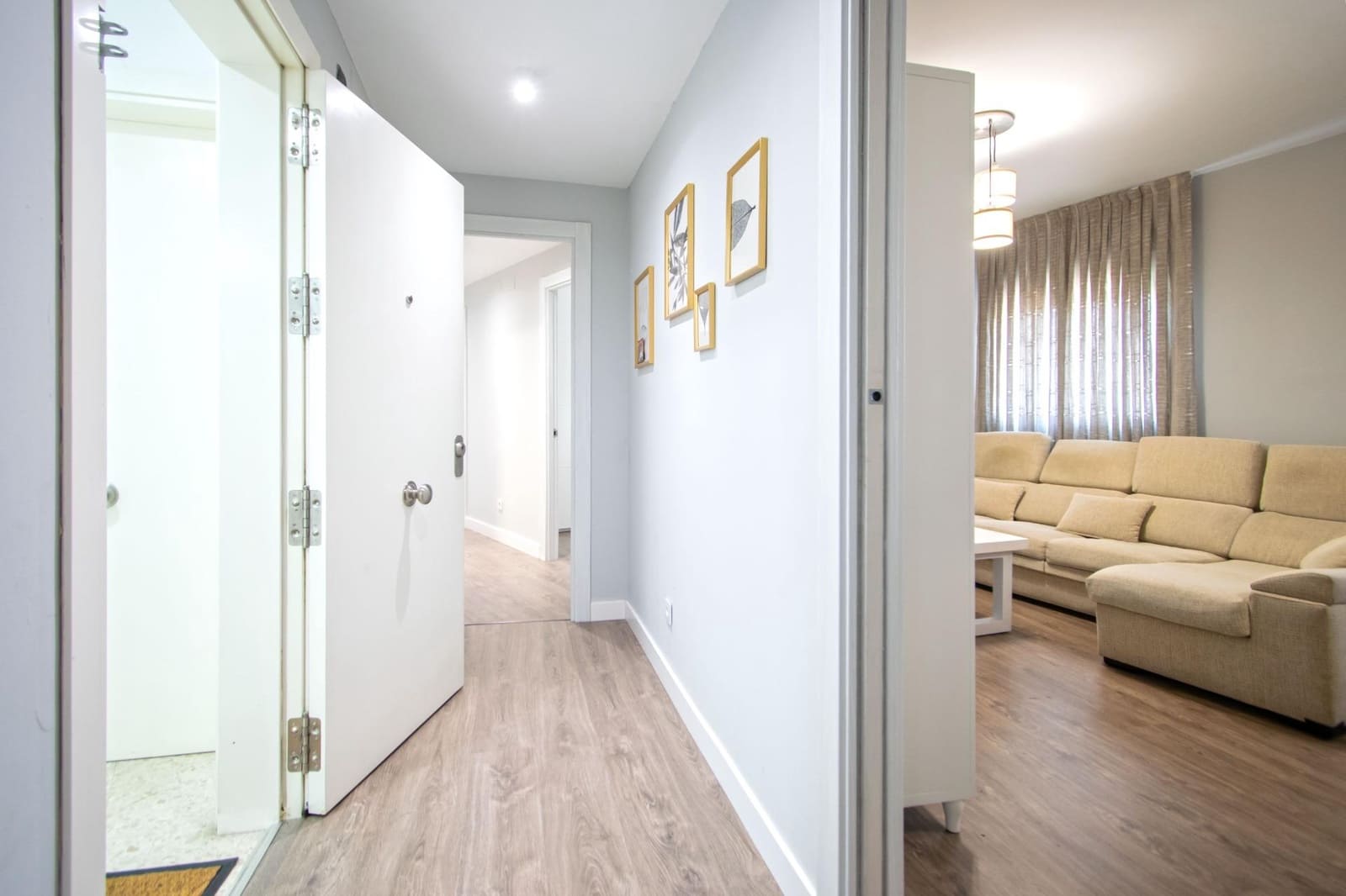 Piso de 3 habitaciones en Sevilla ciudad en venta con garaje - 251.000 € (Ref: 10142452)
