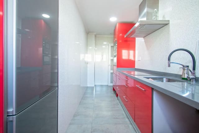 Piso de 3 habitaciones en Sevilla ciudad en venta con garaje - 251.000 € (Ref: 10142452)