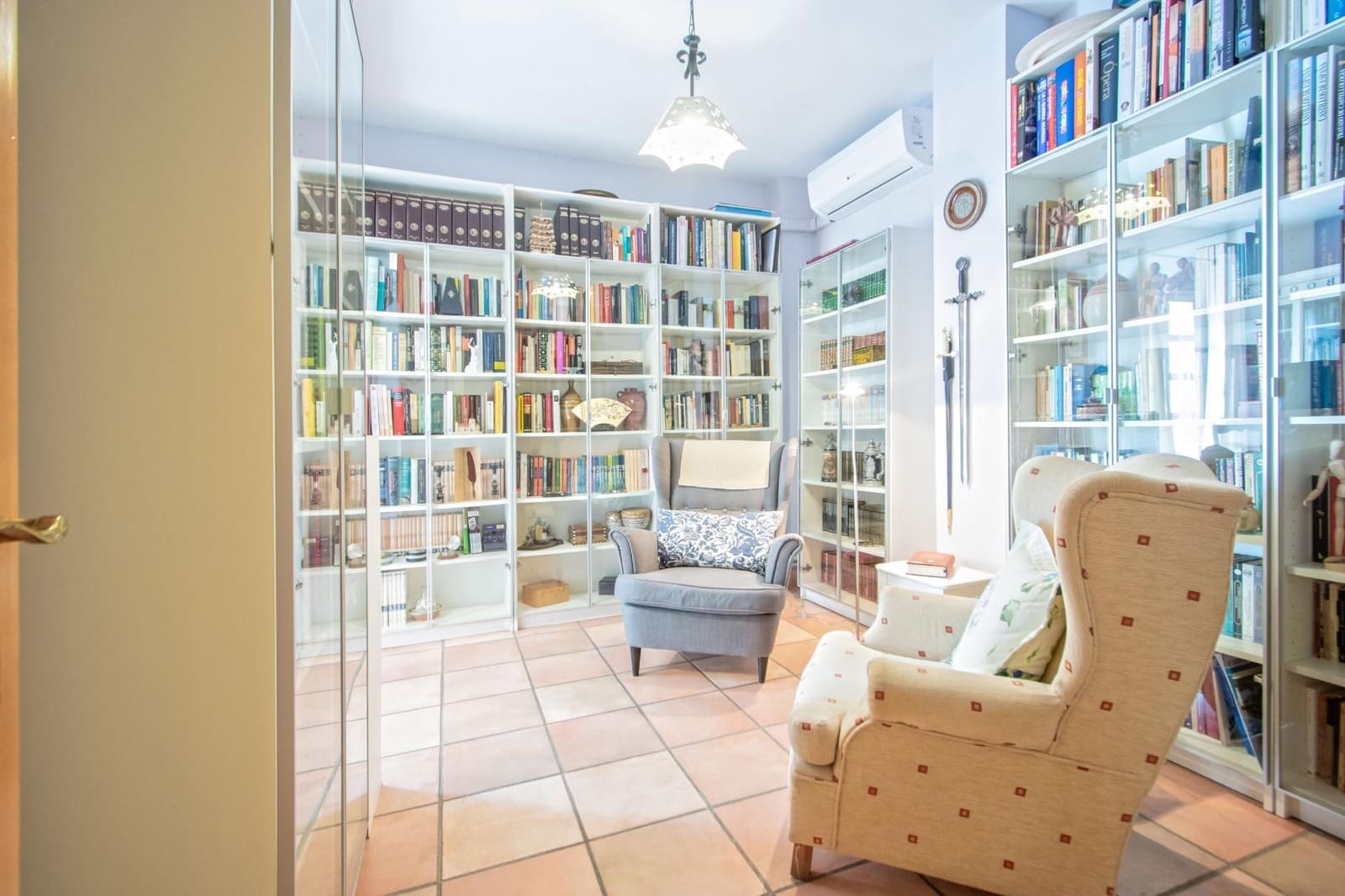 4 soverom Villa til salgs i Espartinas med svømmebasseng garasje - € 379 000 (Ref: 10147225)