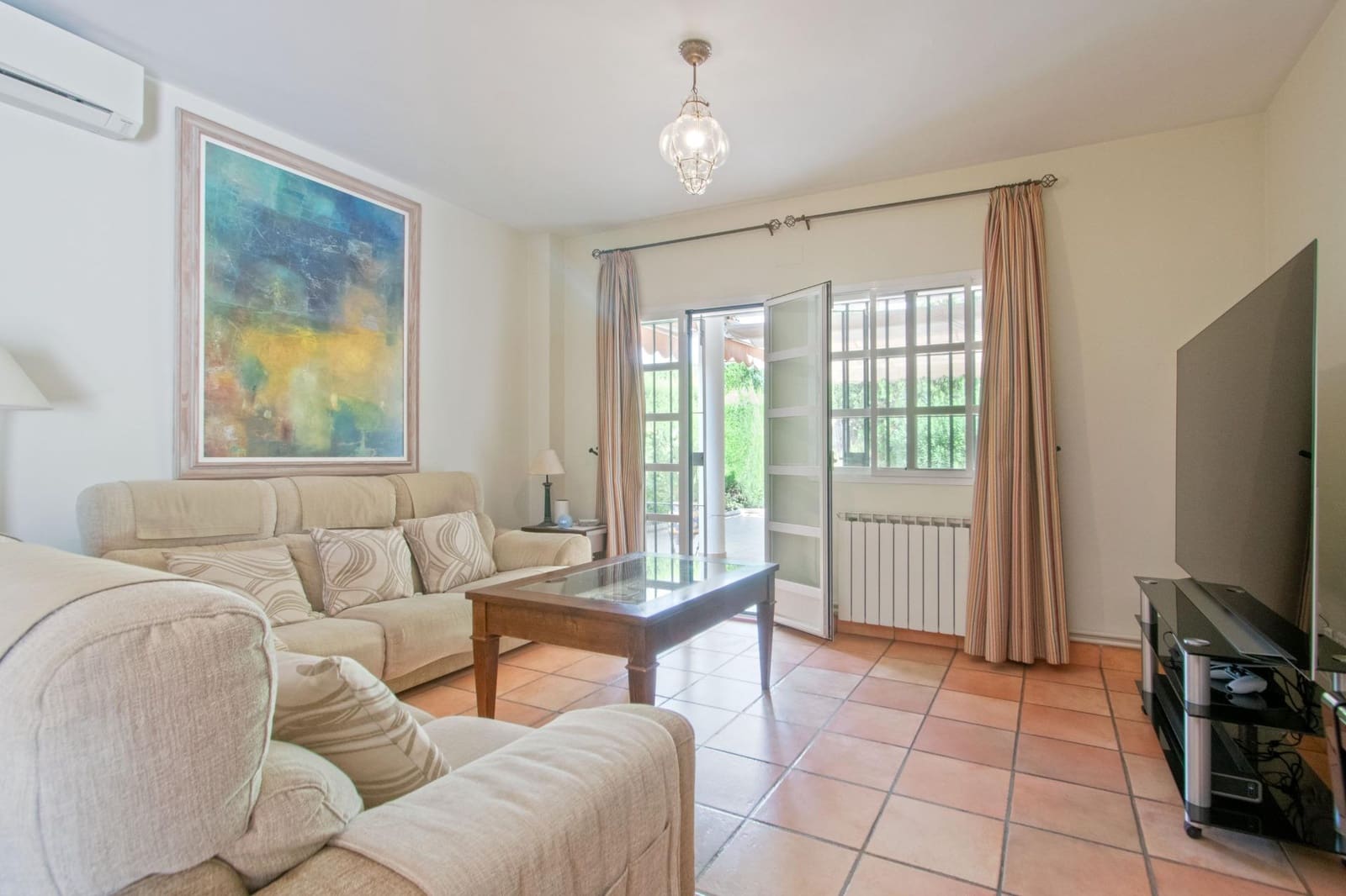 4 soverom Villa til salgs i Espartinas med svømmebasseng garasje - € 379 000 (Ref: 10147225)