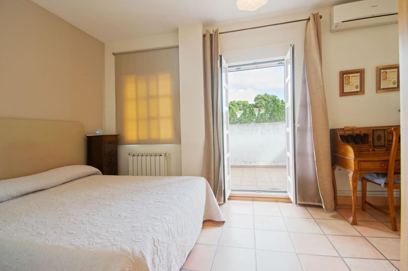 4 soverom Villa til salgs i Espartinas med svømmebasseng garasje - € 379 000 (Ref: 10147225)