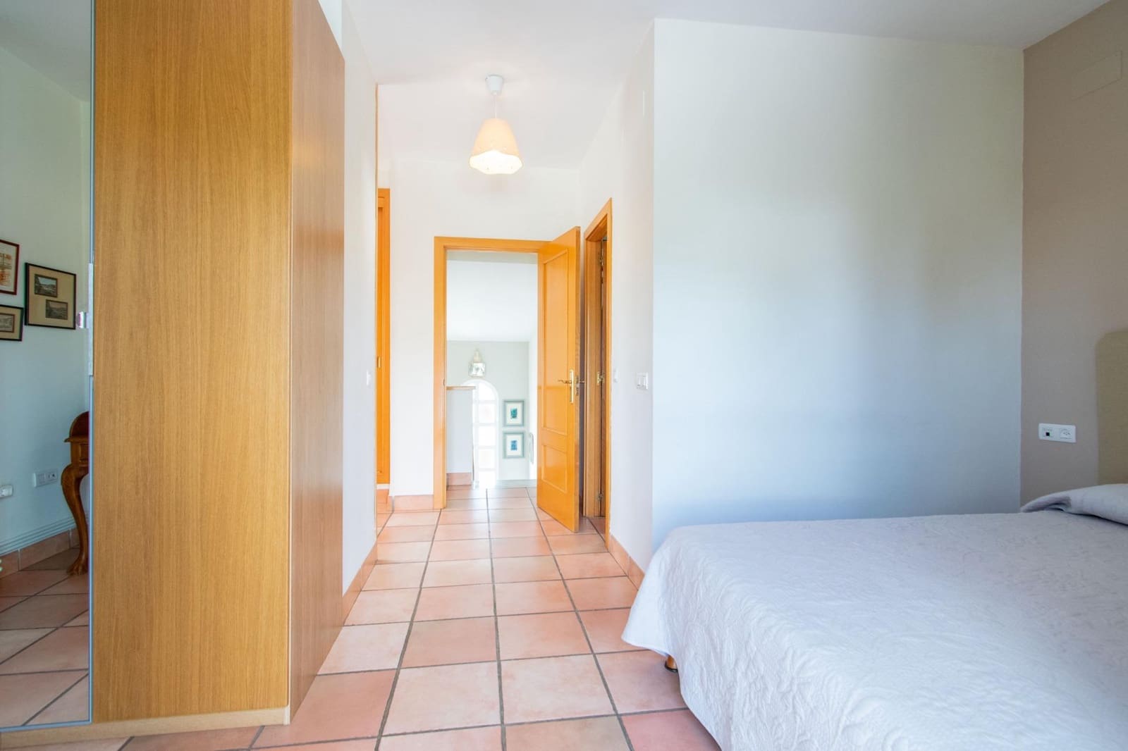 4 soverom Villa til salgs i Espartinas med svømmebasseng garasje - € 379 000 (Ref: 10147225)