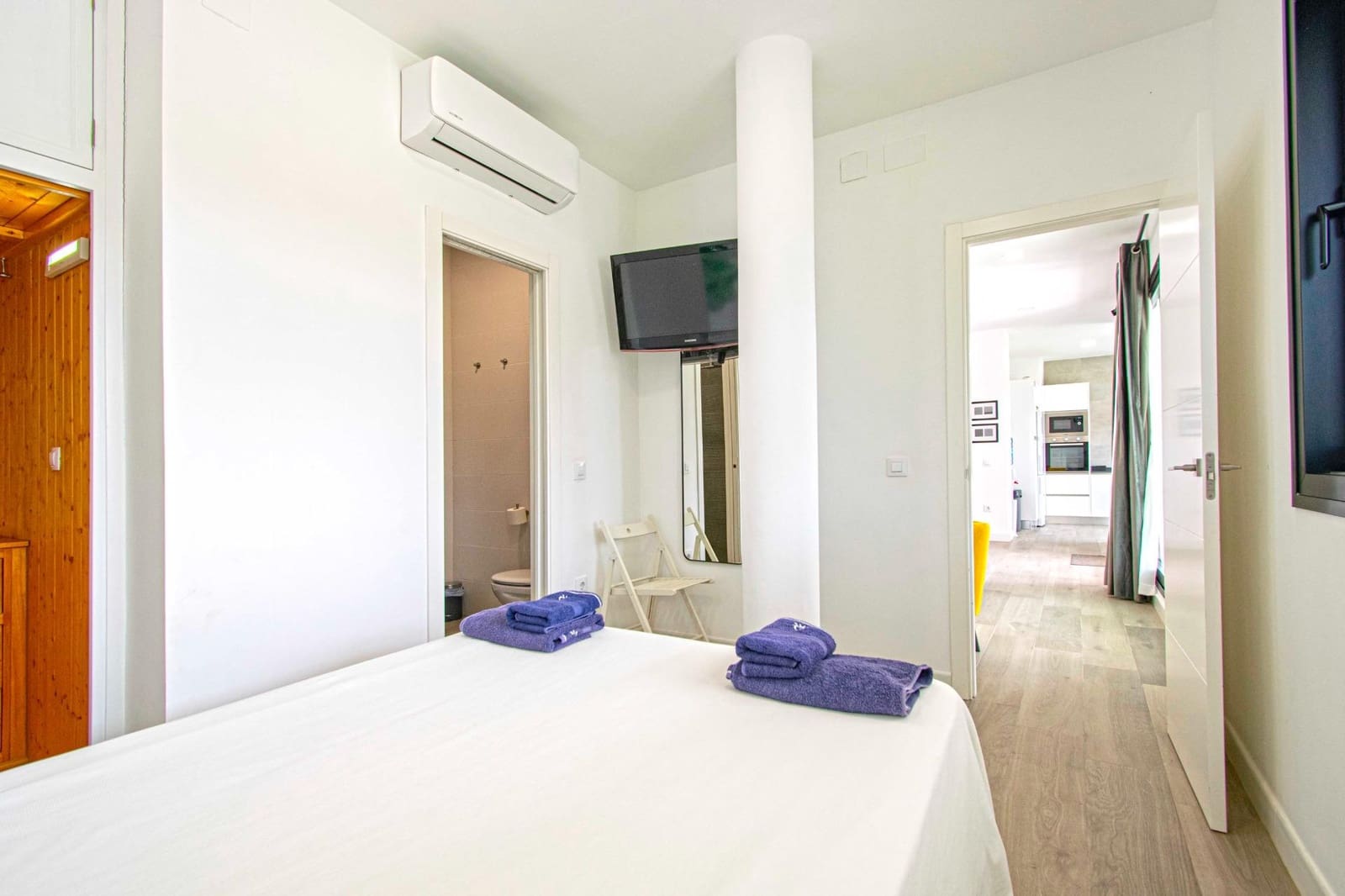 3 sypialnia Willa na sprzedaż w Sanlucar la Mayor z basenem garażem - 325 000 € (Ref: 10147226)