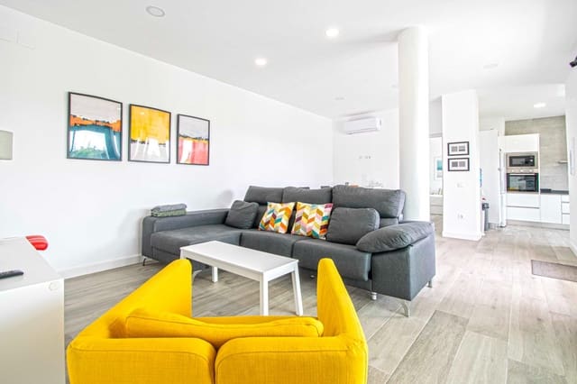 3 sypialnia Willa na sprzedaż w Sanlúcar la Mayor z basenem garażem - 325 000 € (Ref: 10147226)