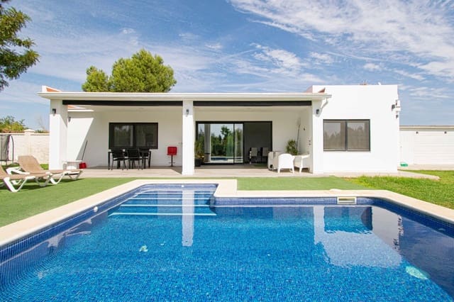 3 sypialnia Willa na sprzedaż w Sanlúcar la Mayor z basenem garażem - 325 000 € (Ref: 10147226)