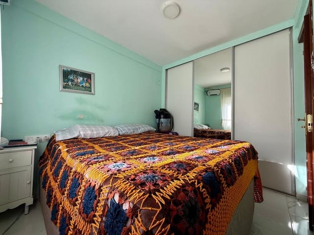 2 chambre Appartement à vendre à Amate, Séville ville - 75 000 € (Ref: 10147227)