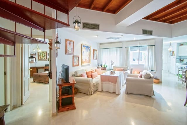 3 soveværelse Penthouse til salg i Sevilla by med garage - € 780.000 (Ref: 10147228)