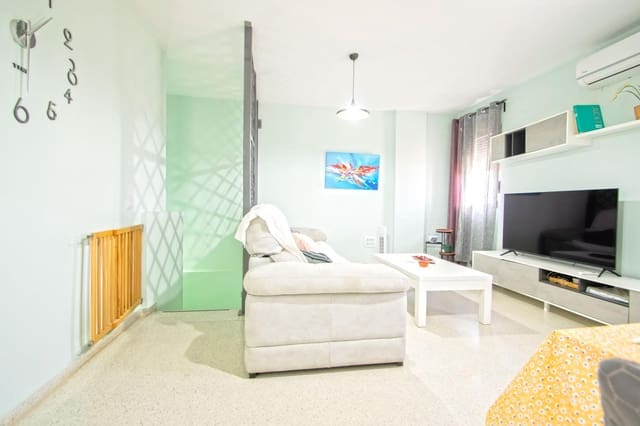 Apartamento de 3 habitaciones en Sevilla ciudad en venta con garaje - 196.000 € (Ref: 10147231)