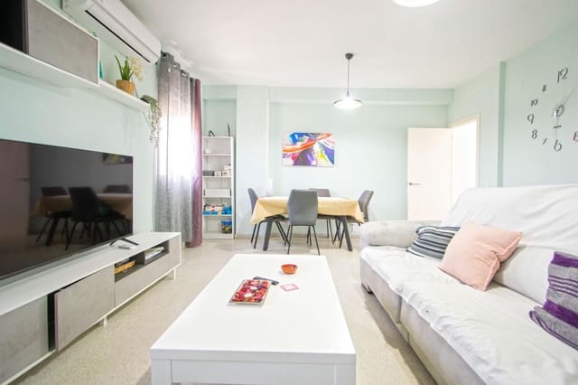 Apartamento de 3 habitaciones en Sevilla ciudad en venta con garaje - 196.000 € (Ref: 10147231)