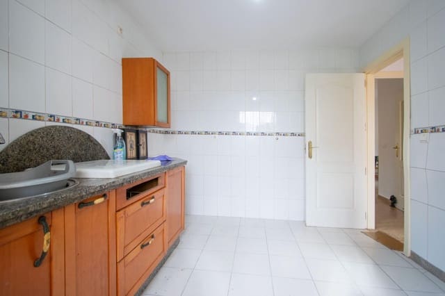 3 quarto Moradia Geminada para venda em Villanueva del Ariscal com garagem - 240 000 € (Ref: 10147232)