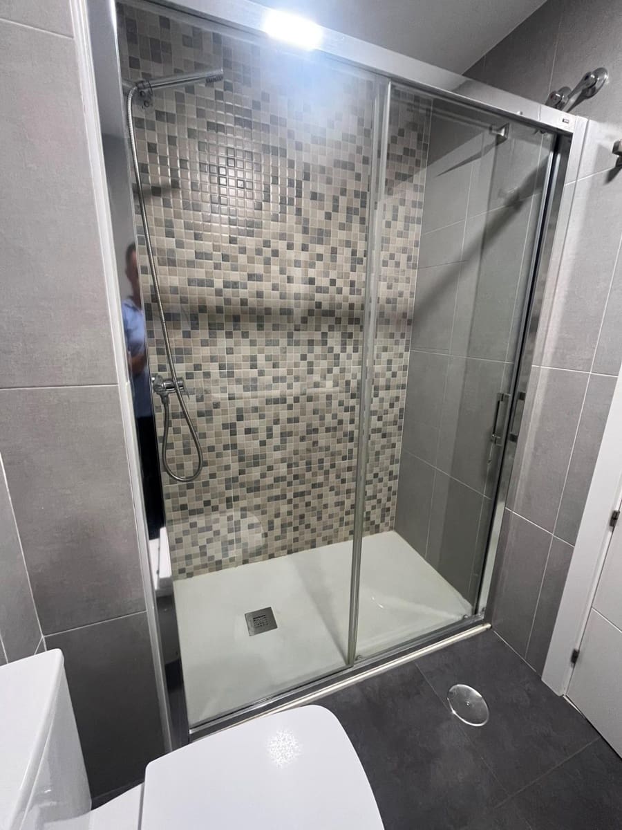 Apartamento de 3 habitaciones en San Juan de Aznalfarache en venta con piscina garaje - 315.000 € (Ref: 10148882)
