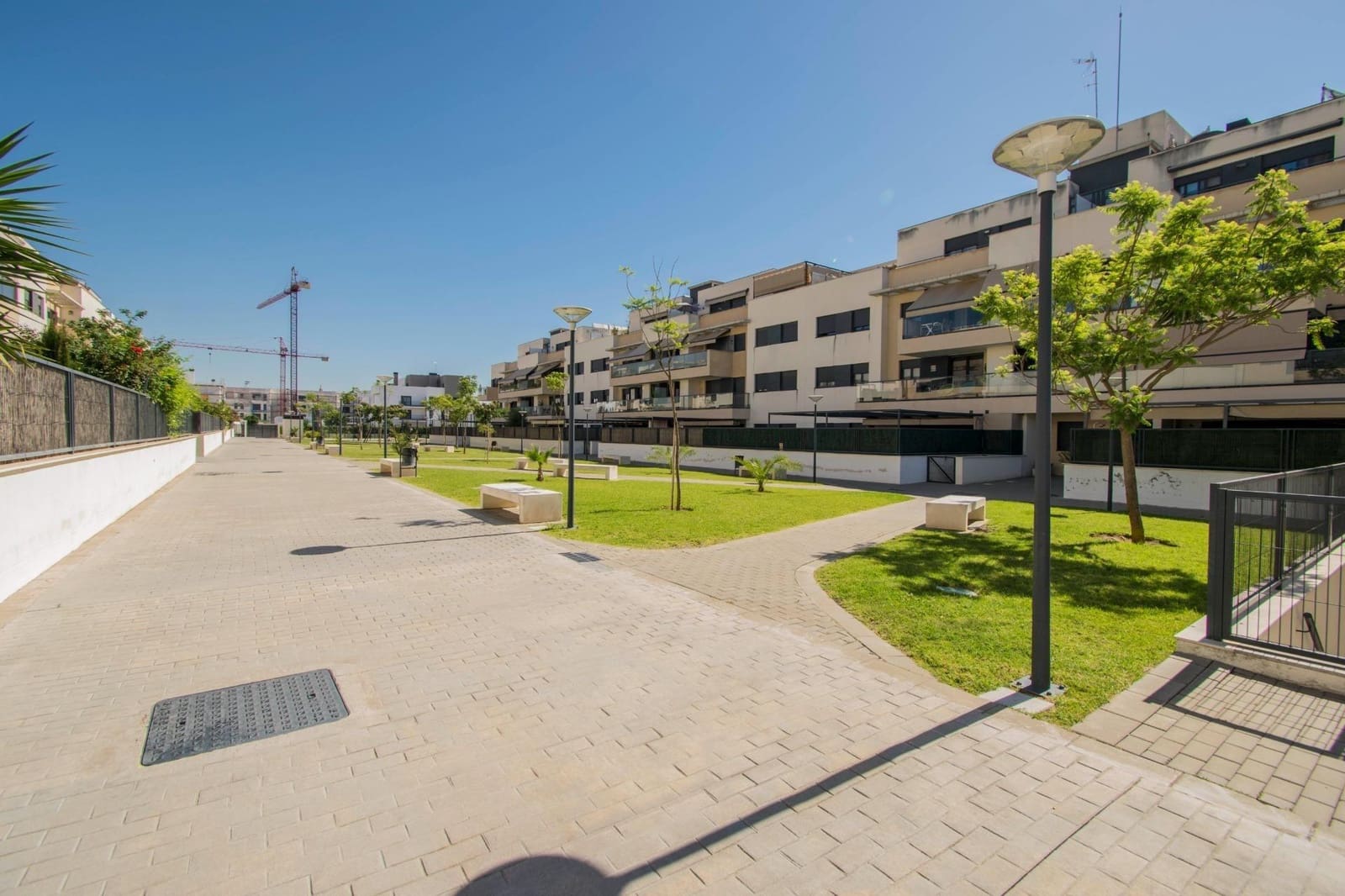 Apartamento de 3 habitaciones en San Juan de Aznalfarache en venta con piscina garaje - 315.000 € (Ref: 10148882)