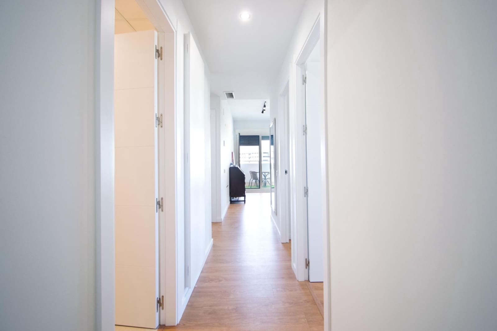 Piso de 3 habitaciones en Sevilla ciudad en venta con piscina garaje - 295.000 € (Ref: 10148884)