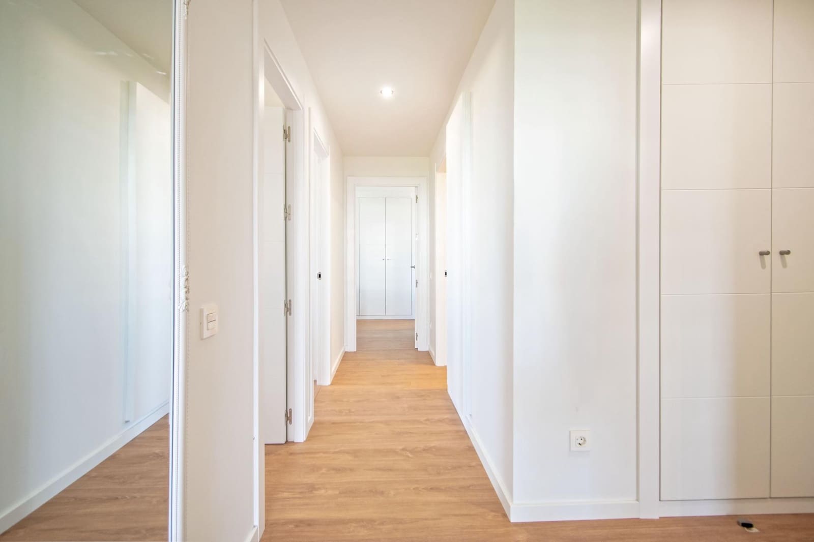 Piso de 3 habitaciones en Sevilla ciudad en venta con piscina garaje - 295.000 € (Ref: 10148884)