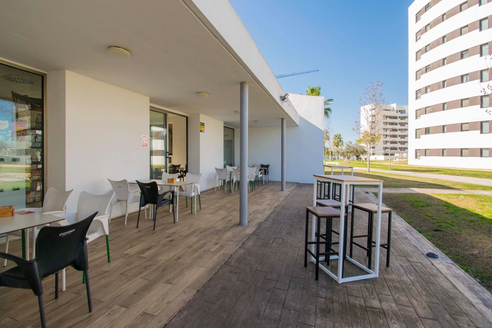 Piso de 3 habitaciones en Sevilla ciudad en venta con piscina garaje - 295.000 € (Ref: 10148884)