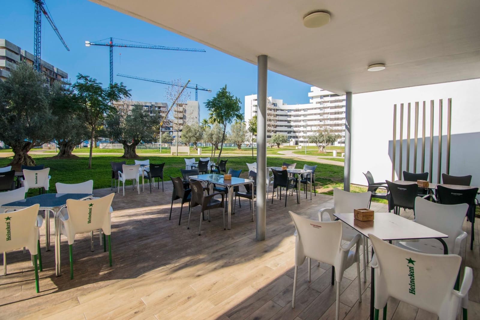 Piso de 3 habitaciones en Sevilla ciudad en venta con piscina garaje - 295.000 € (Ref: 10148884)