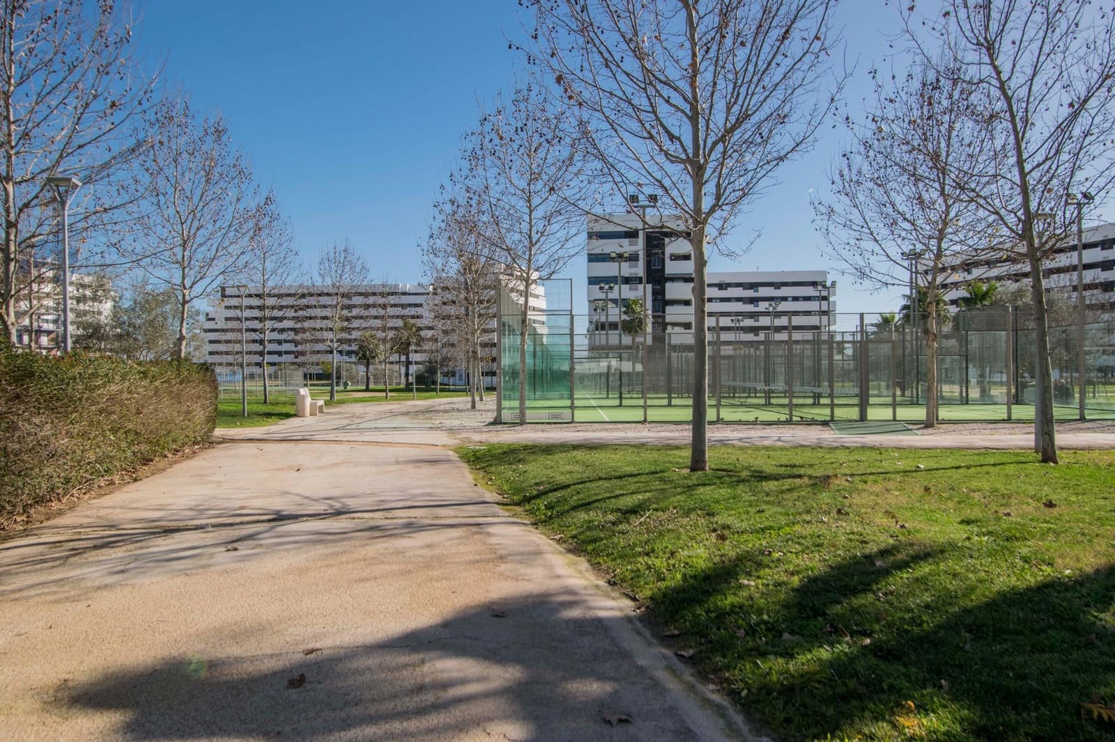 Piso de 3 habitaciones en Sevilla ciudad en venta con piscina garaje - 295.000 € (Ref: 10148884)