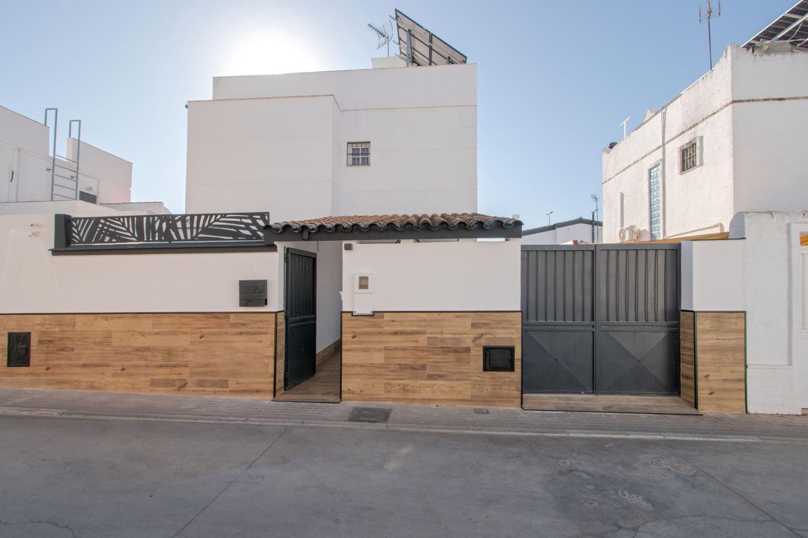 4 chambre Villa/Maison à vendre à Bormujos avec garage - 495 000 € (Ref: 10148885)