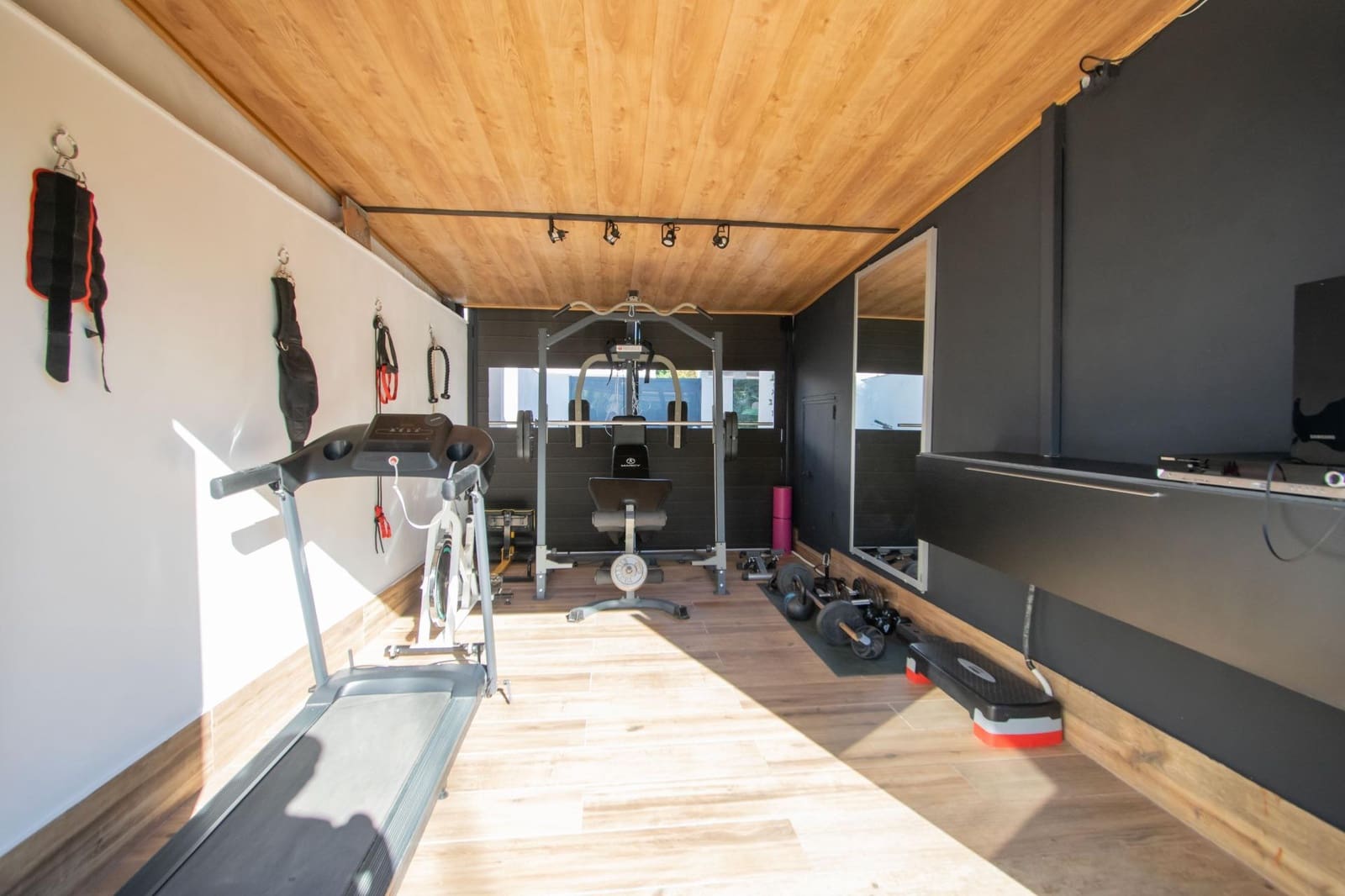 4 chambre Villa/Maison à vendre à Bormujos avec garage - 495 000 € (Ref: 10148885)