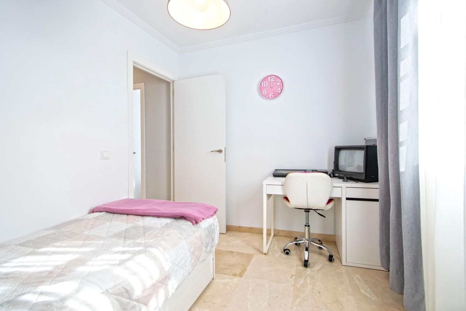 4 chambre Villa/Maison à vendre à Bormujos avec garage - 495 000 € (Ref: 10148885)