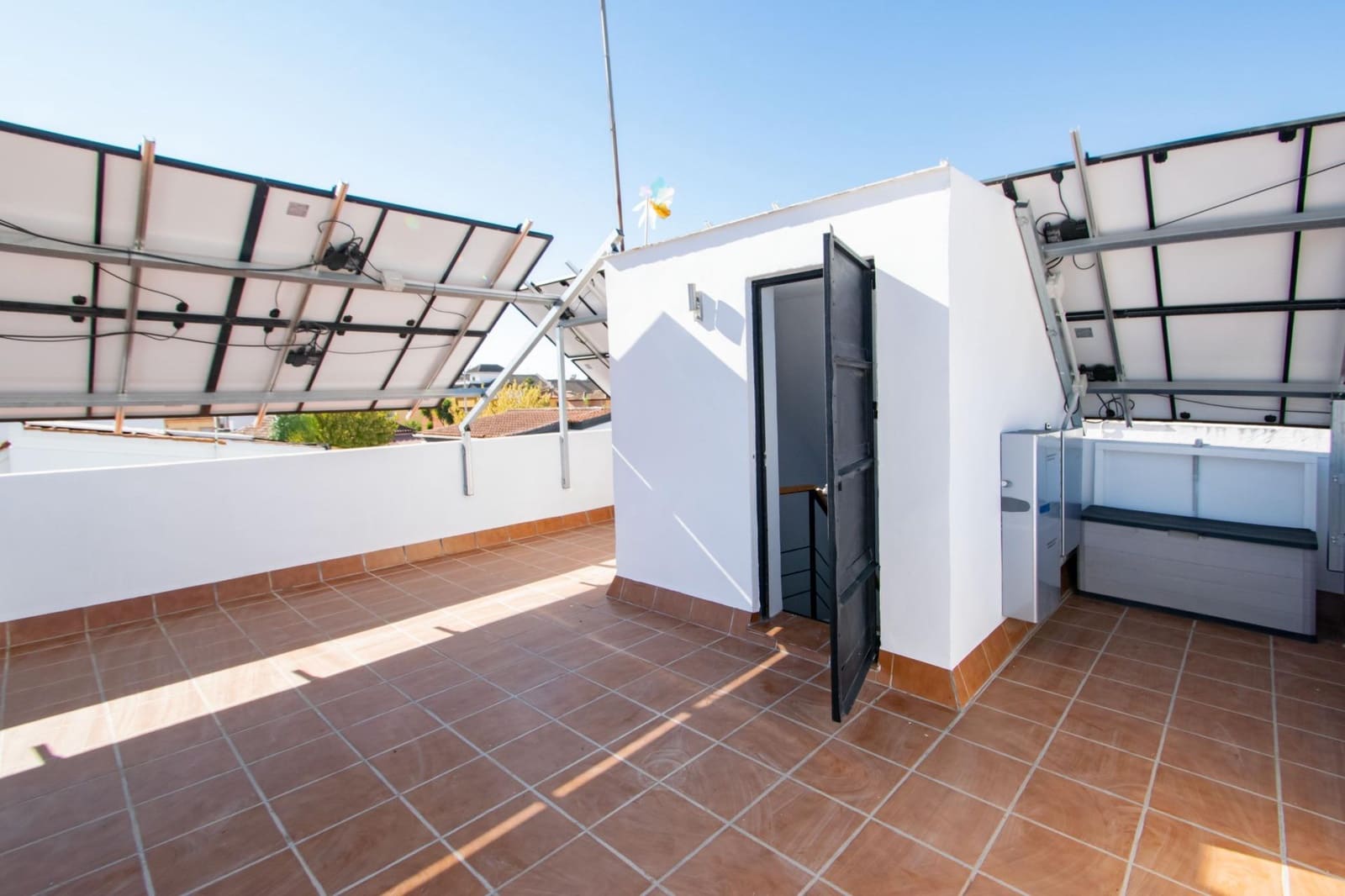 4 chambre Villa/Maison à vendre à Bormujos avec garage - 495 000 € (Ref: 10148885)