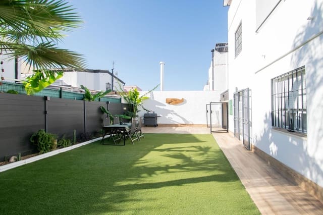 4 chambre Villa/Maison à vendre à Bormujos avec garage - 495 000 € (Ref: 10148885)