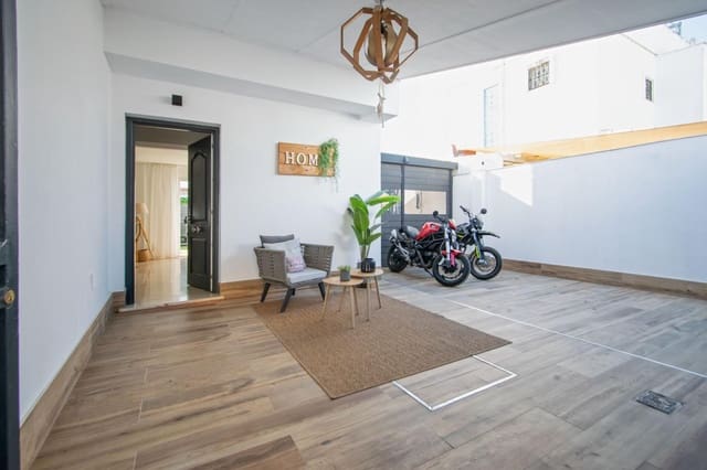 4 chambre Villa/Maison à vendre à Bormujos avec garage - 495 000 € (Ref: 10148885)