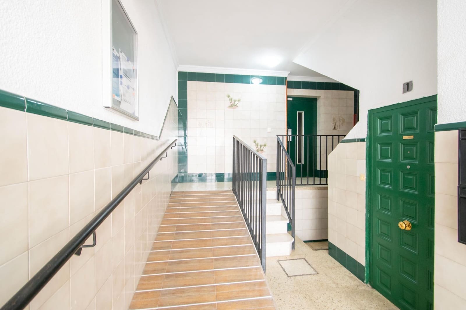 Piso de 4 habitaciones en Sevilla ciudad en venta - 227.000 € (Ref: 10155342)