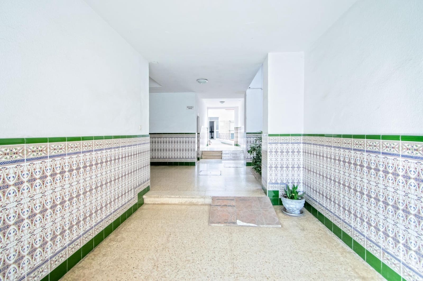 Piso de 4 habitaciones en Sevilla ciudad en venta - 227.000 € (Ref: 10155342)
