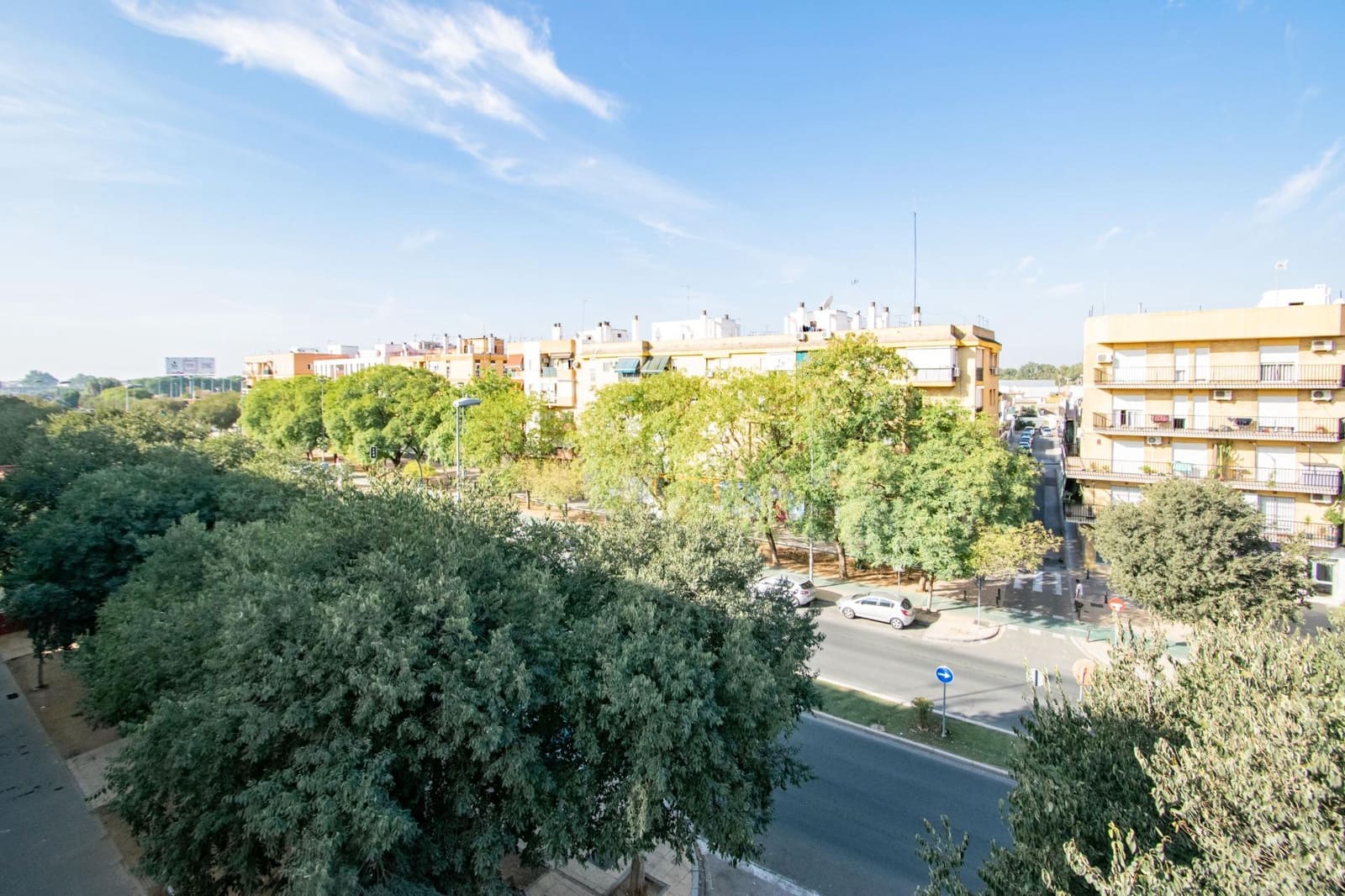 Piso de 4 habitaciones en Sevilla ciudad en venta - 227.000 € (Ref: 10155342)