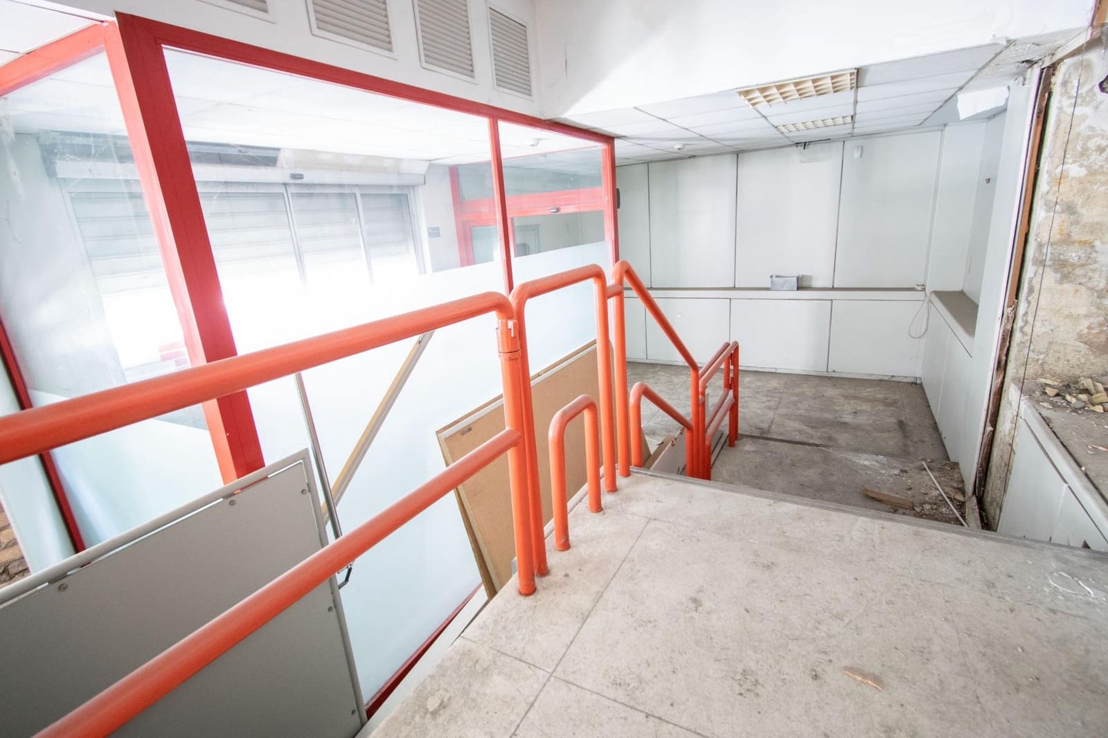 Erhverv til salg i Sevilla by - € 1.550.000 (Ref: 10155343)