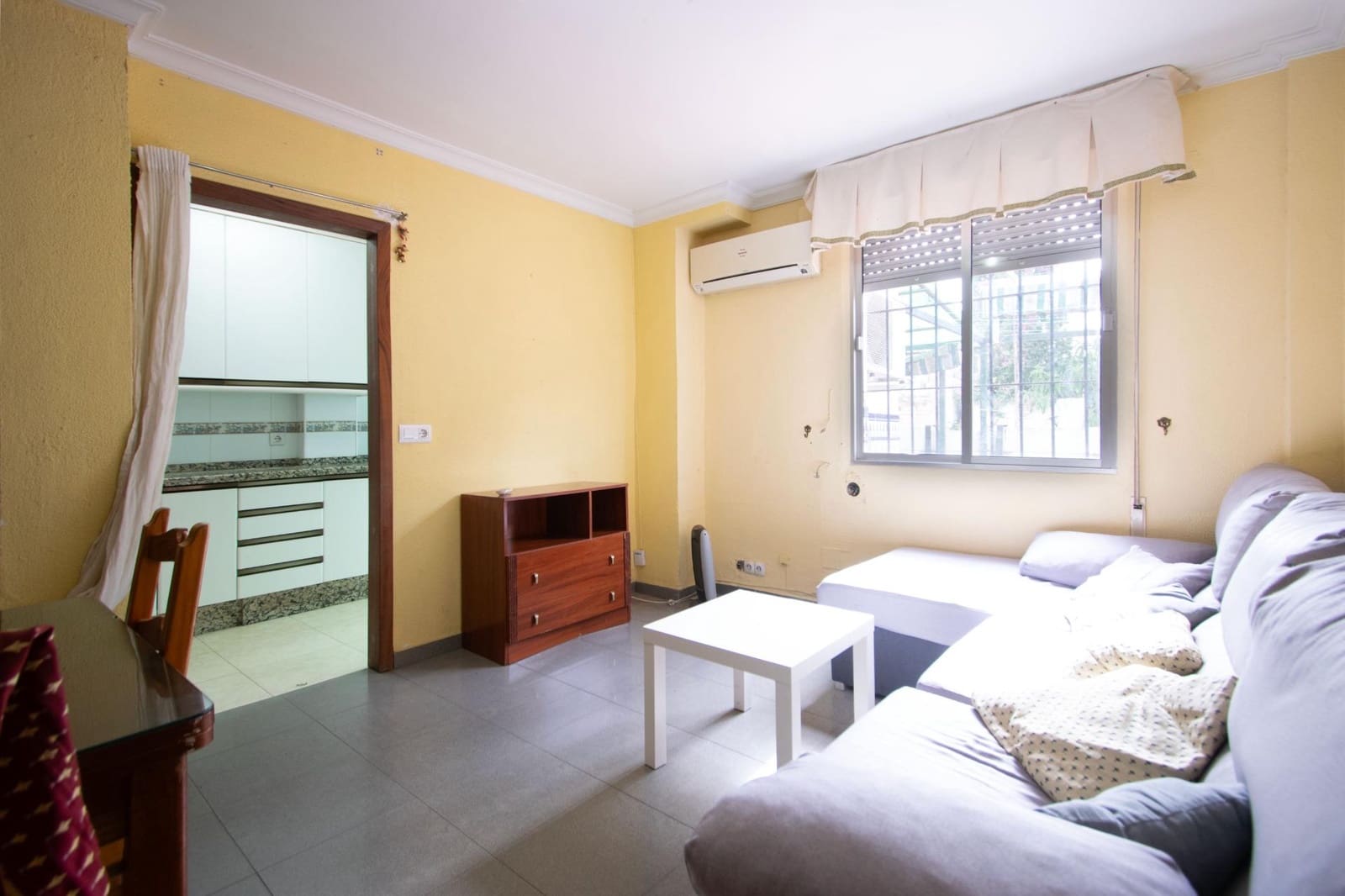 4 Zimmer Wohnung zu verkaufen in Sevilla Stadt - 425.000 € (Ref: 10155345)