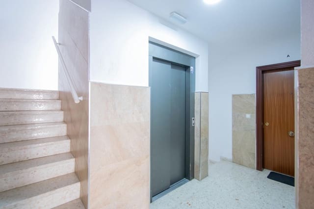 2 camera da letto Appartamento in vendita in Siviglia città con garage - 221.000 € (Rif: 10157736)