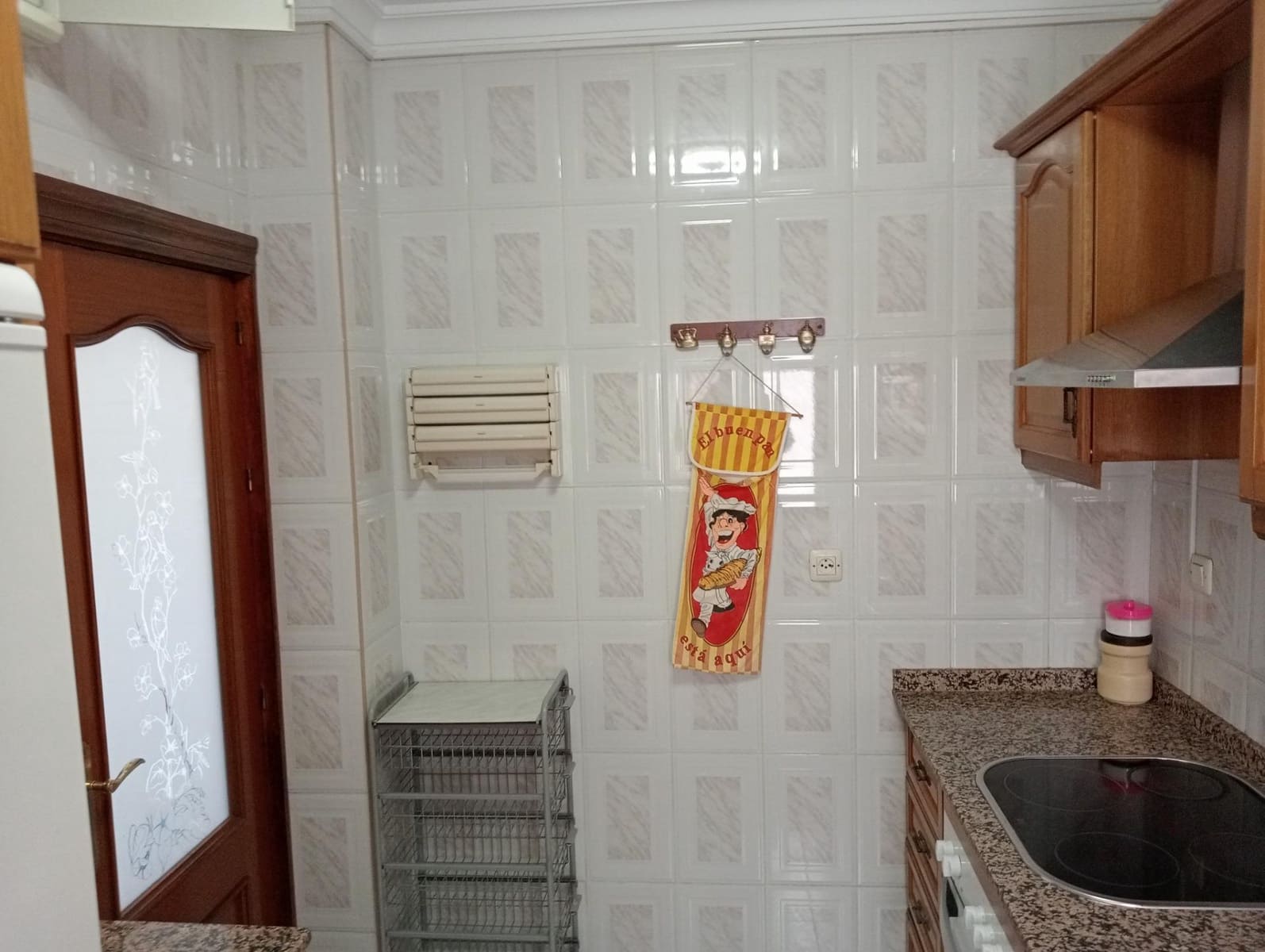 Appartement de 3 chambres à louer à Seville ville - 1 000 € (Ref: 10157738)
