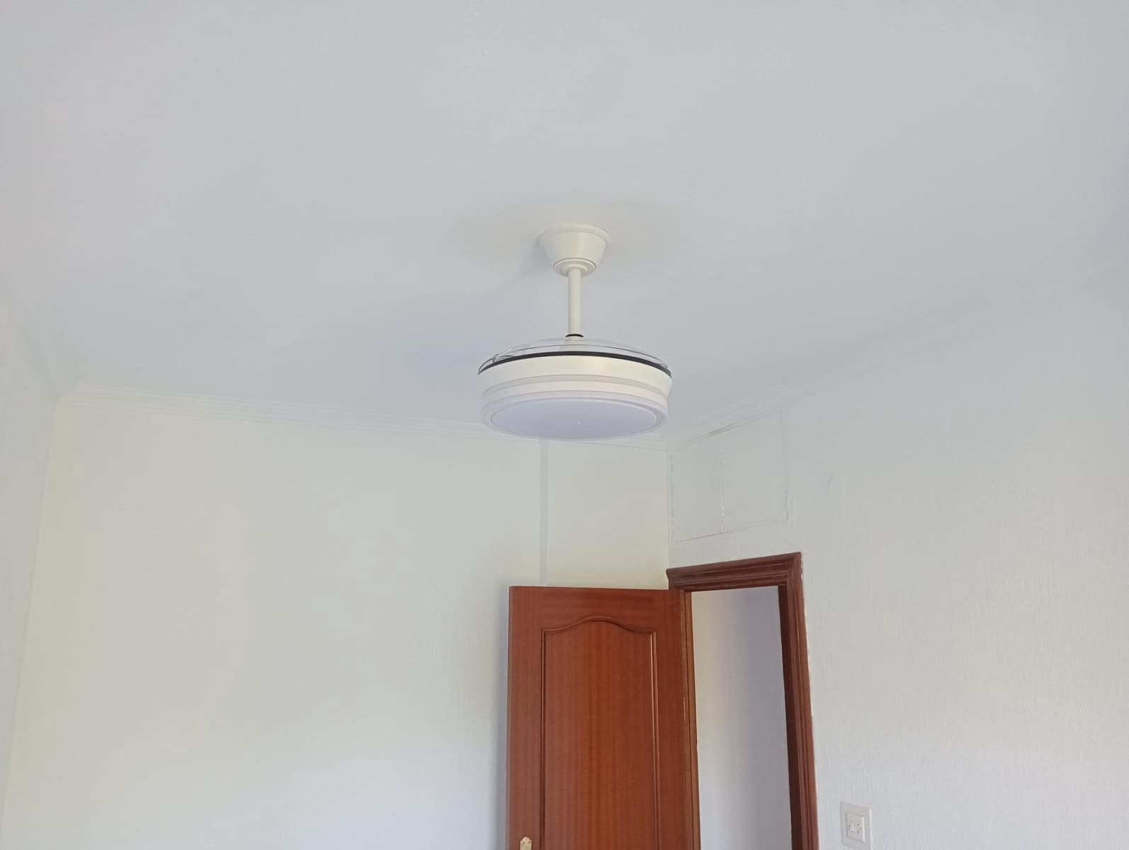 Appartement de 3 chambres à louer à Seville ville - 1 000 € (Ref: 10157738)