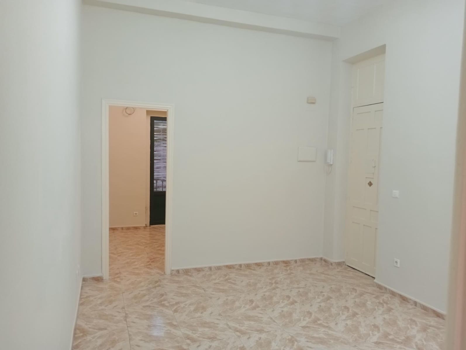 2 quarto Apartamento para arrendar em Sevilha cidade - 900 € (Ref: 10157739)