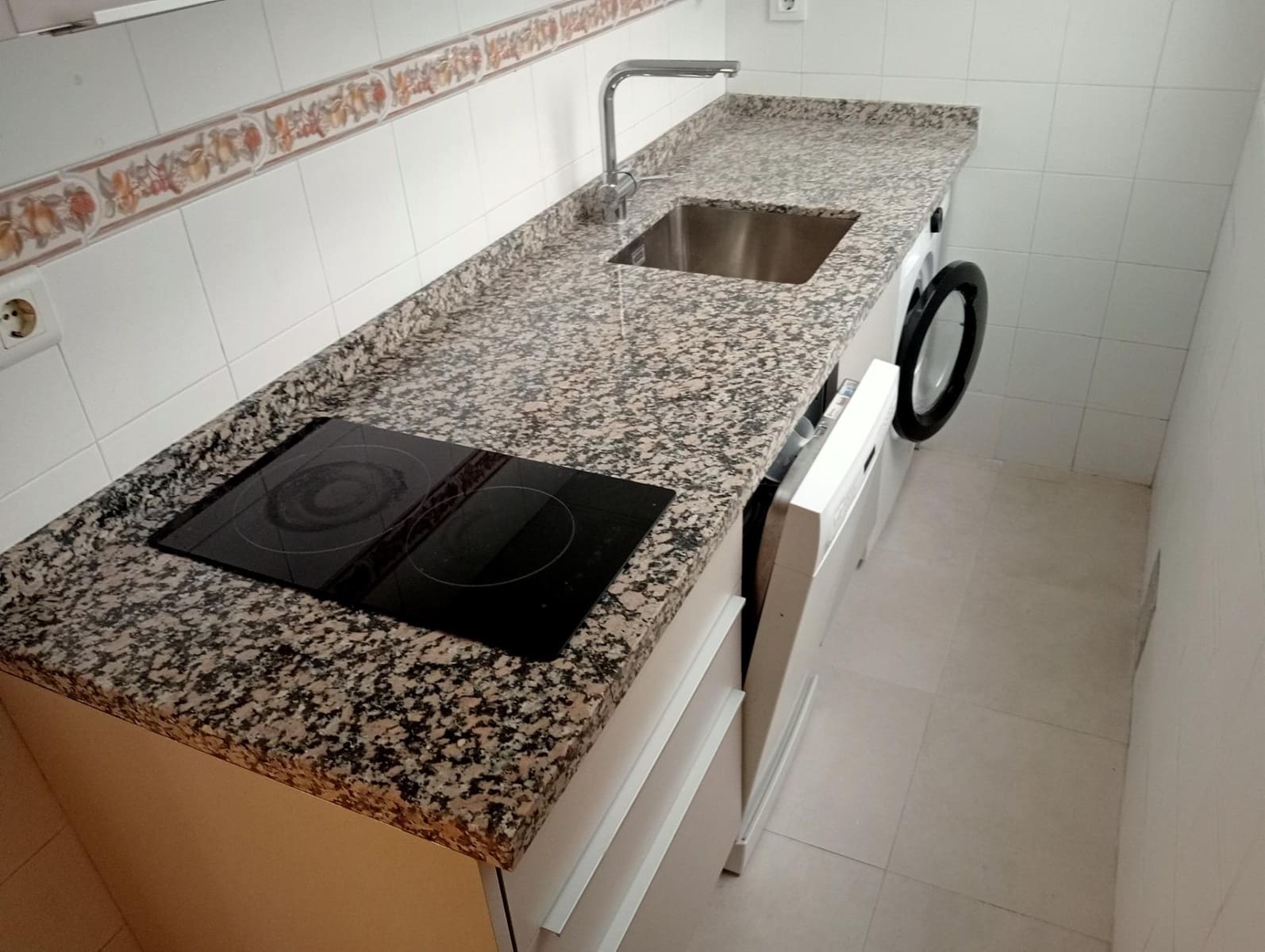 2 quarto Apartamento para arrendar em Sevilha cidade - 900 € (Ref: 10157739)