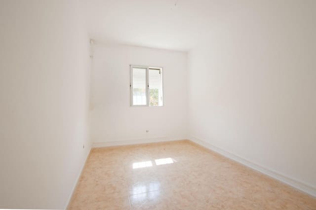 4 camera da letto Appartamento in vendita in Siviglia città - 175.000 € (Rif: 10157740)