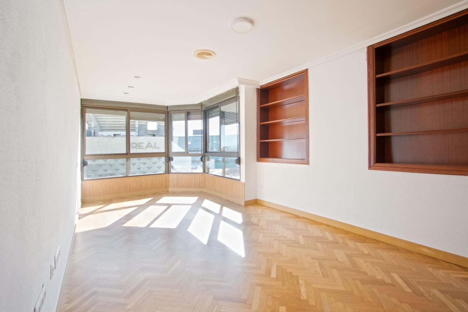 5 soveværelse Lejlighed til salg i Sevilla by - € 599.000 (Ref: 10159804)