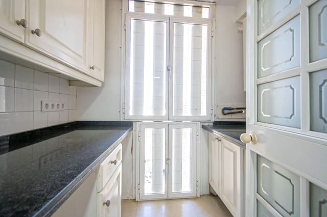 5 soveværelse Lejlighed til salg i Sevilla by - € 599.000 (Ref: 10159804)