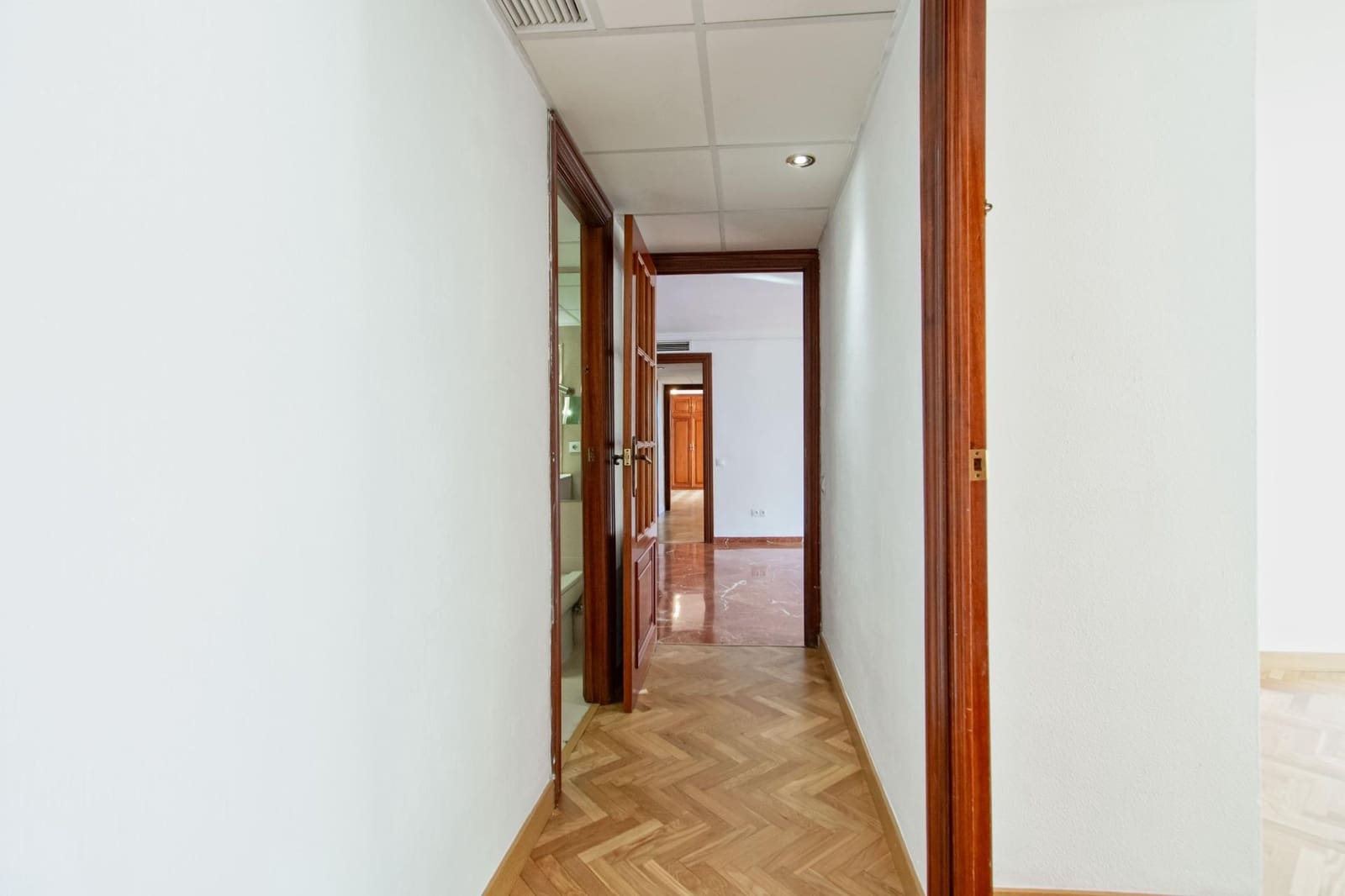 5 soveværelse Lejlighed til salg i Sevilla by - € 599.000 (Ref: 10159804)