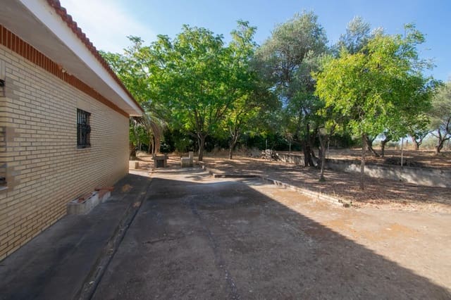 3 soverom Villa til salgs i Bollullos de la Mitación med svømmebasseng garasje - € 349 965 (Ref: 10161578)