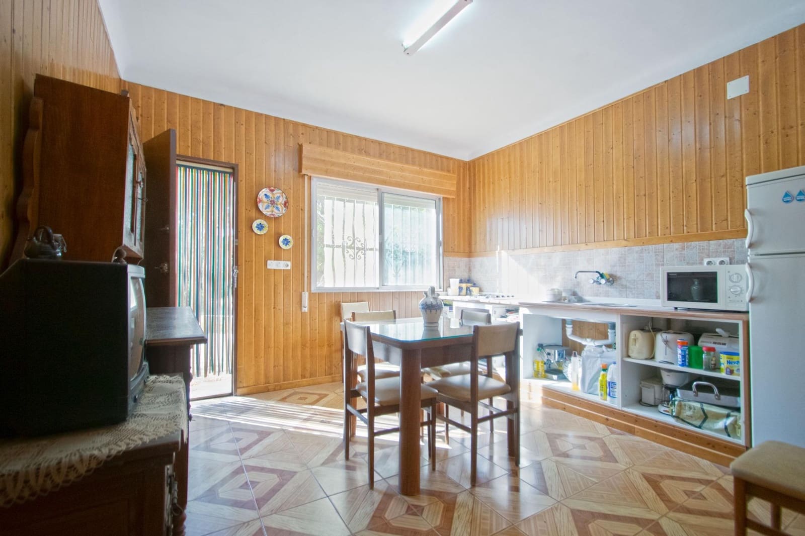 3 bedroom Villa for sale in Bollullos de la Mitacion with pool garage - € 349,965 (Ref: 10161578)