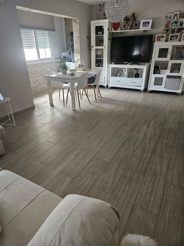 2 soveværelse Lejlighed til salg i Parque Alcosa, Sevilla by - € 199.990 (Ref: 10161581)