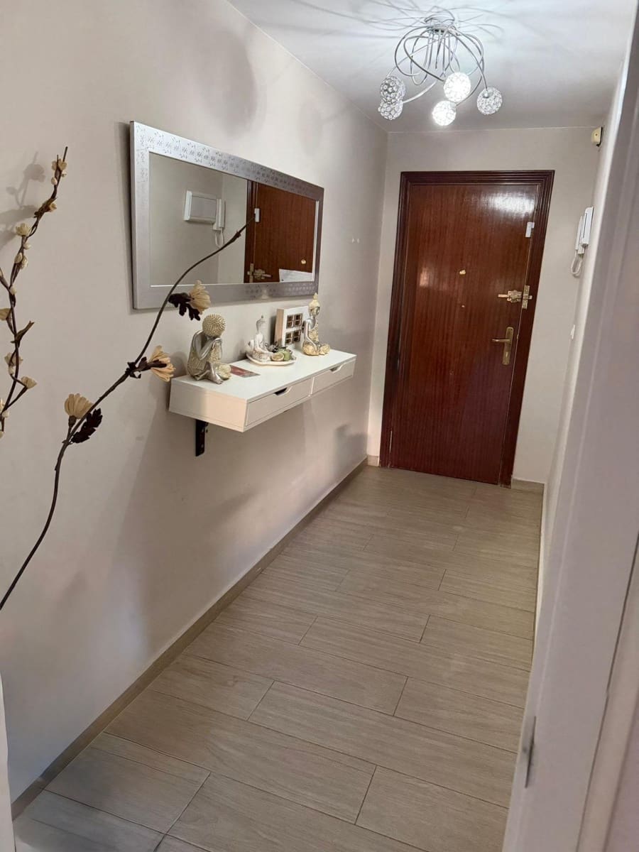 2 soveværelse Lejlighed til salg i Sevilla by - € 199.990 (Ref: 10161581)