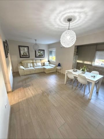 2 soverom Leilighet til salgs i Parque Alcosa, Sevilla by - € 199 990 (Ref: 10161581)