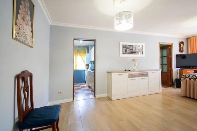 4 soveværelse Lejlighed til salg i Montequinto, Dos Hermanas - € 198.000 (Ref: 10165129)